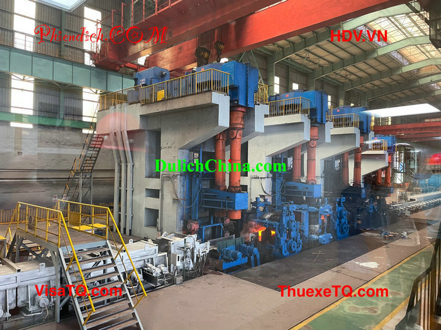 phien-dich-vien-trung-khanh2028