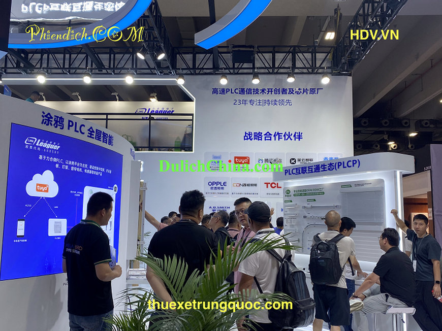 phien-dich-vien-tham-quyen34