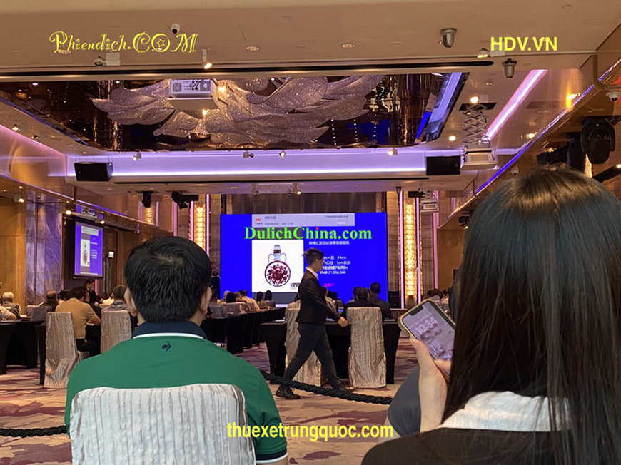 phien-dich-hong-kong01_1
