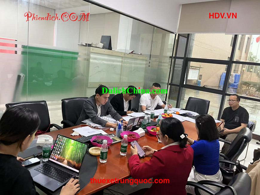 phien-dich-vien-trung-quoc011