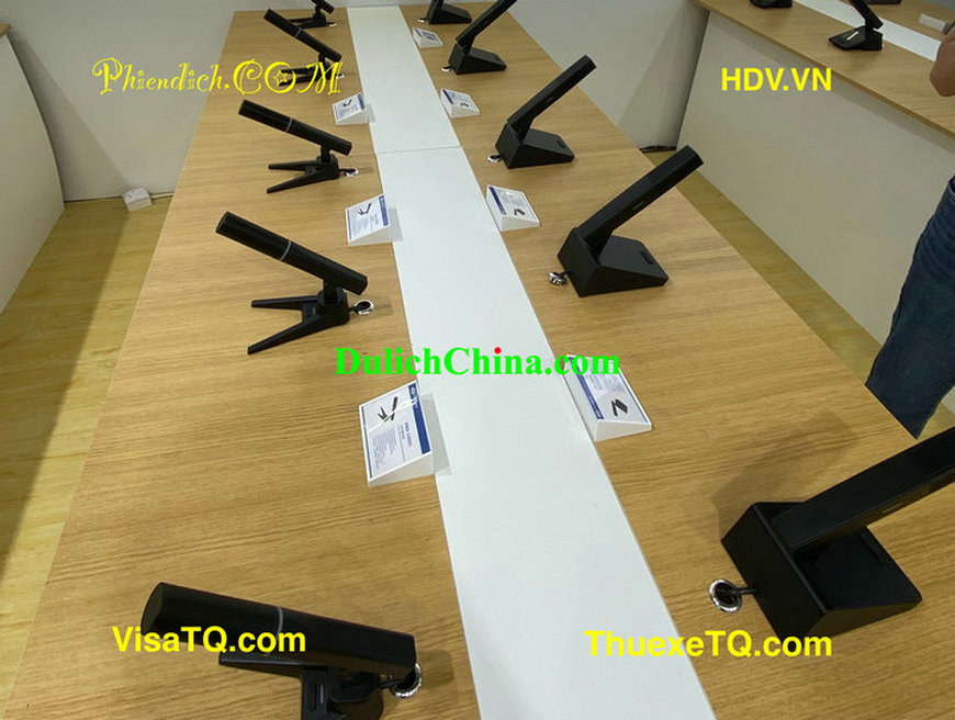 Giá thuê phiên dịch tại Phật Sơn 2026 là bao nhiêu tiền/ngày?